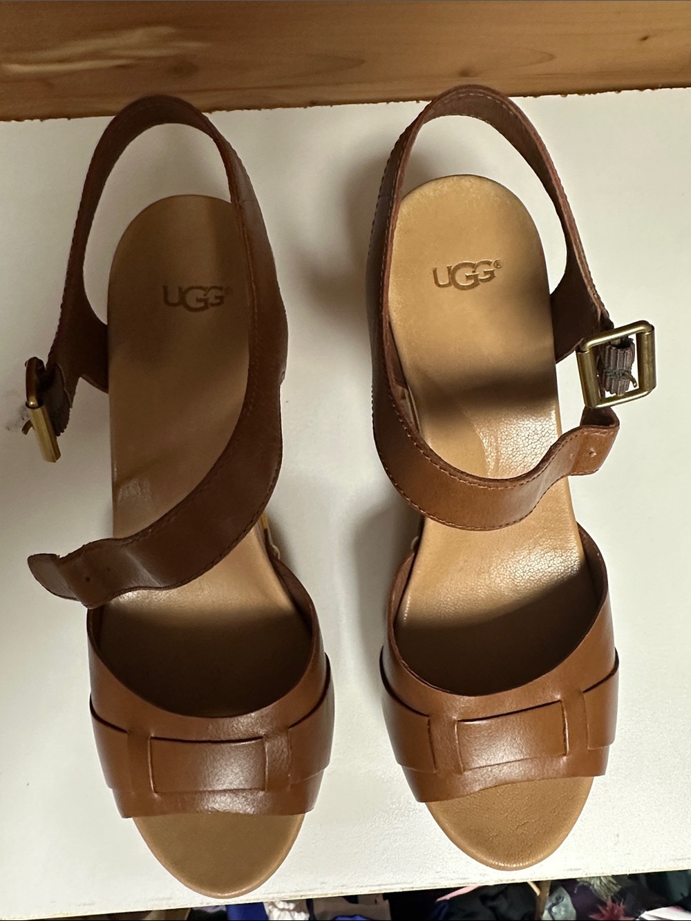 UGG Women's Brown Leather Sandals